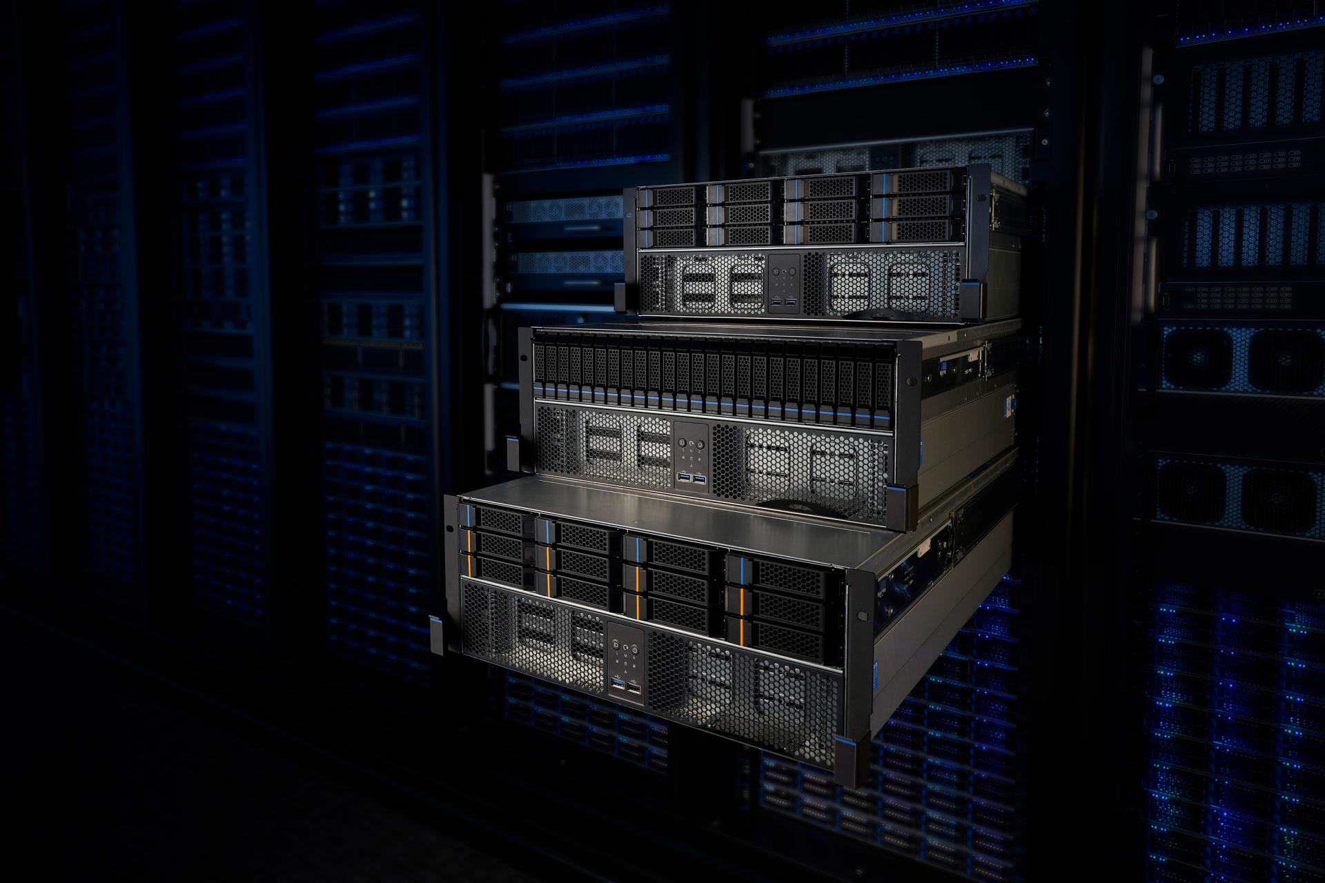 Chenbro Tri-load Series